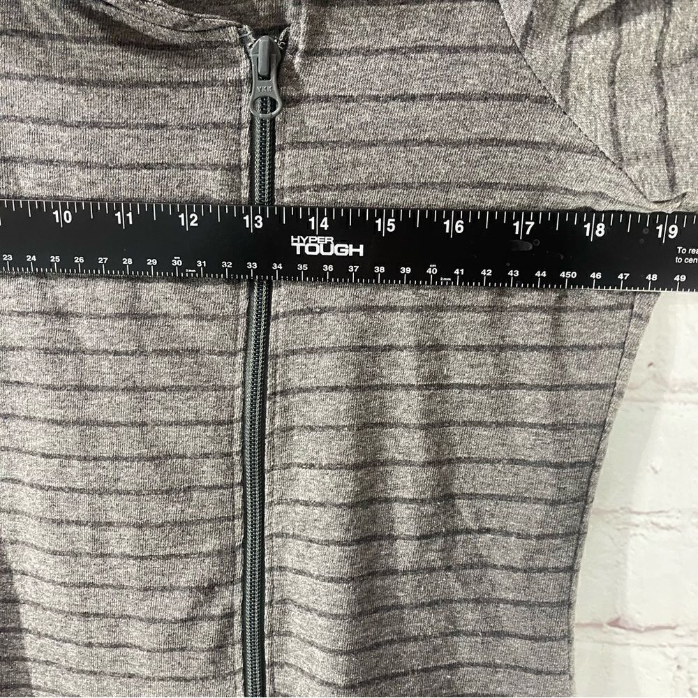 Lur. Tunic Top - Picture 4 of 5